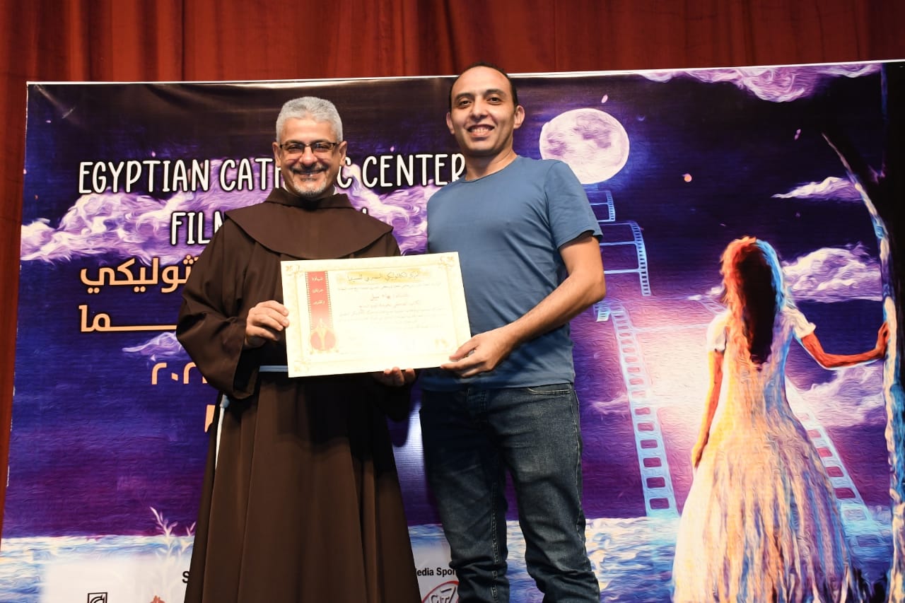 مهرجان المركز الكاثوليكى يكرم الزميل بهاء نبيل وعدد من الصحفيين والمصورين المصريين (4)