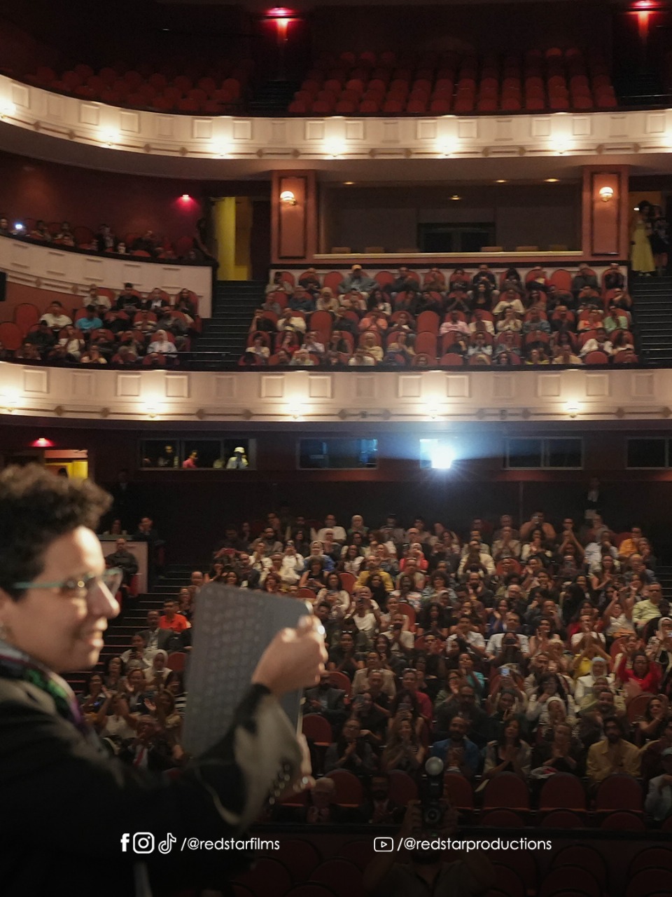 جانب عرض الفيلم (19)