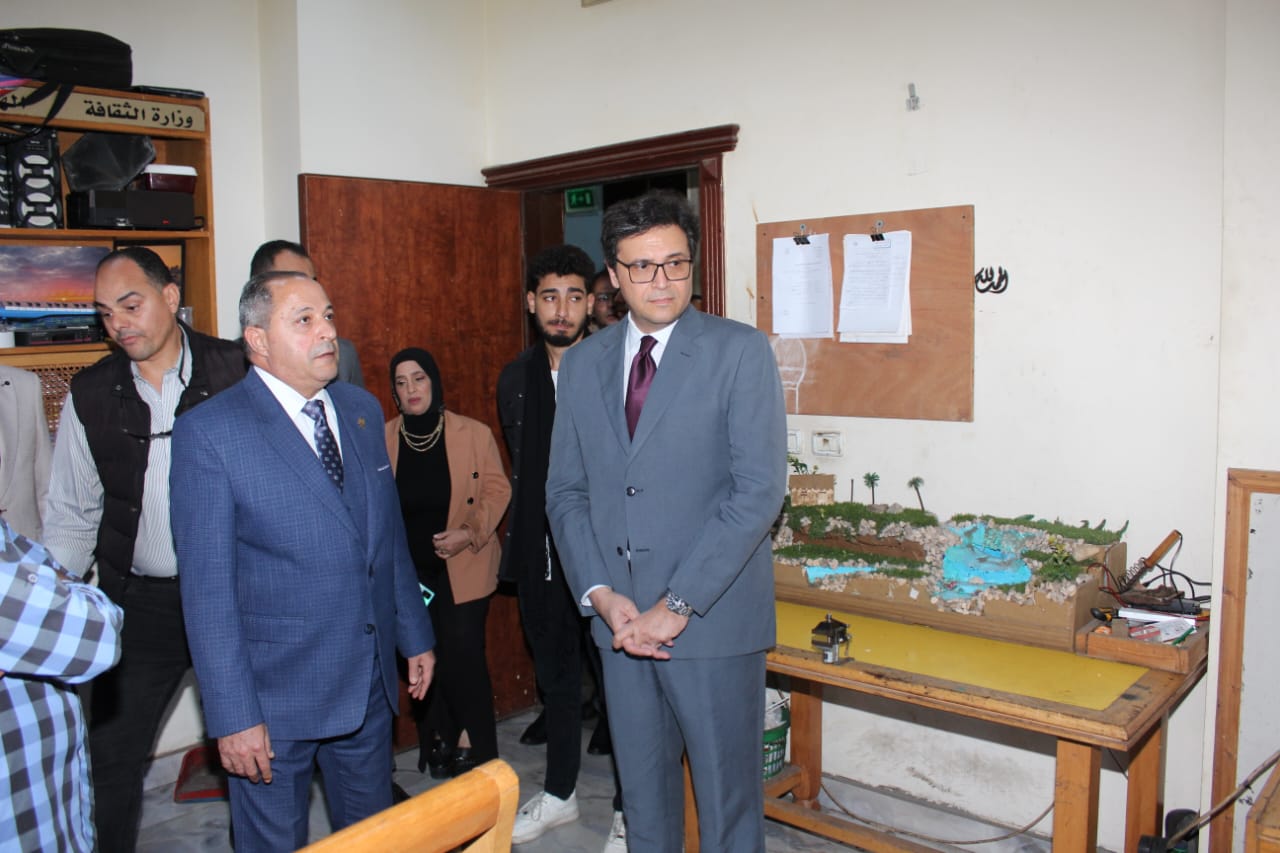 جانب من الجولة (2)