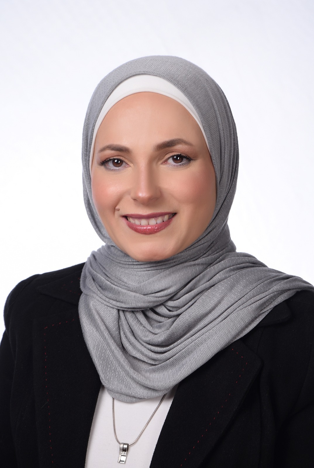 ثلاثة مصريين يحصدون جوائز مسابقة تأليف النص (1)