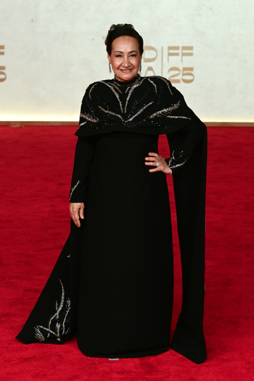 العرض الخاص (12)