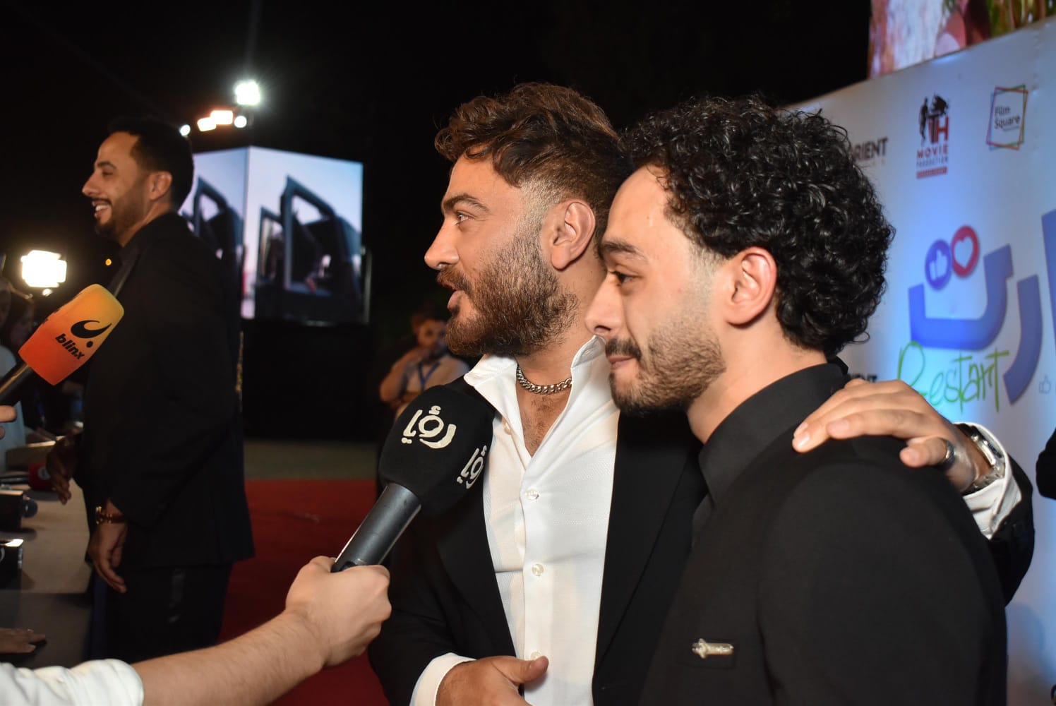 عرض فيلم ريستارت (9)