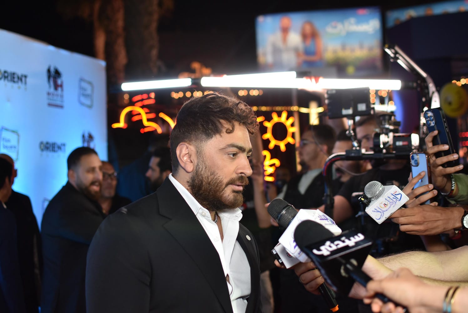 عرض فيلم ريستارت (15)