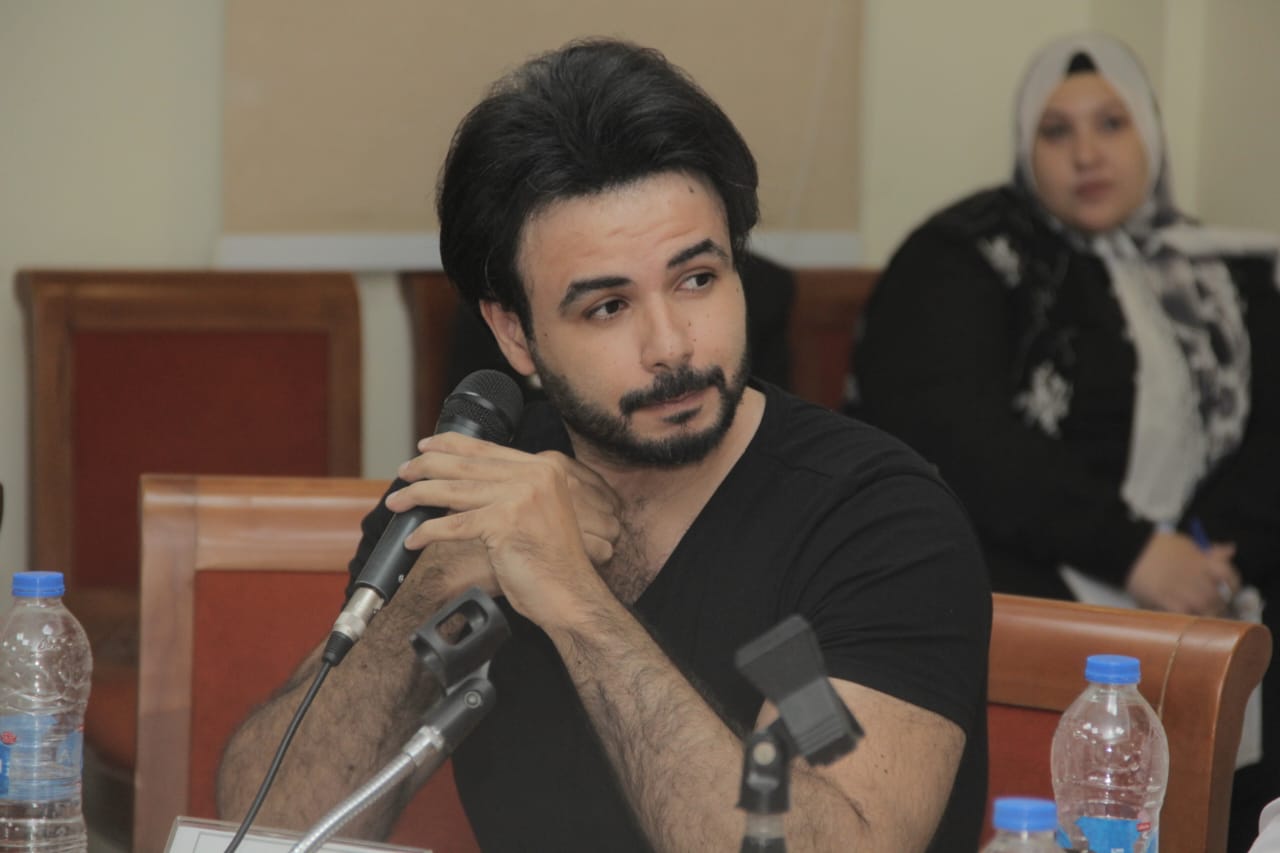 الدكتور أحمد مجدي خلال فعاليات المهرجان القومي للمسرح المصري (4)