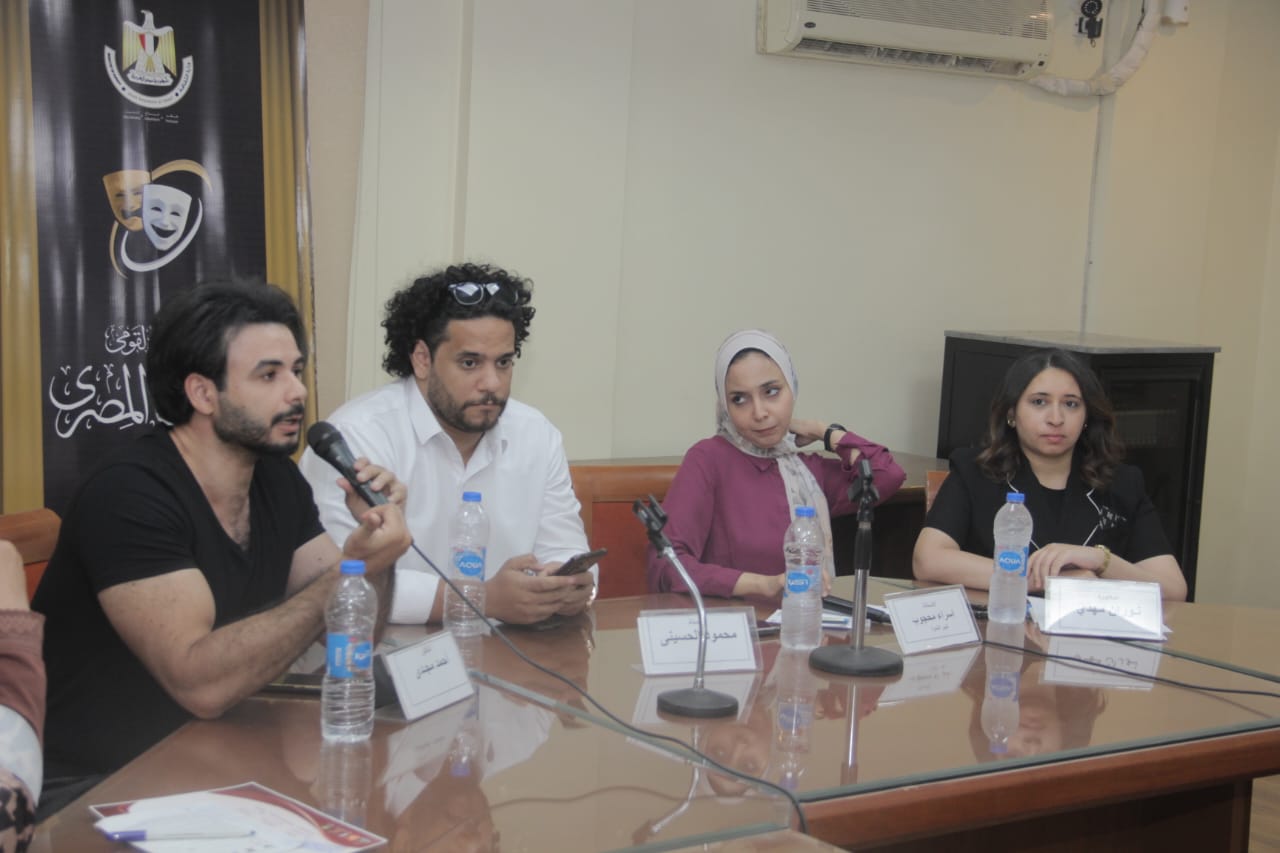 الدكتور أحمد مجدي خلال فعاليات المهرجان القومي للمسرح المصري (6)