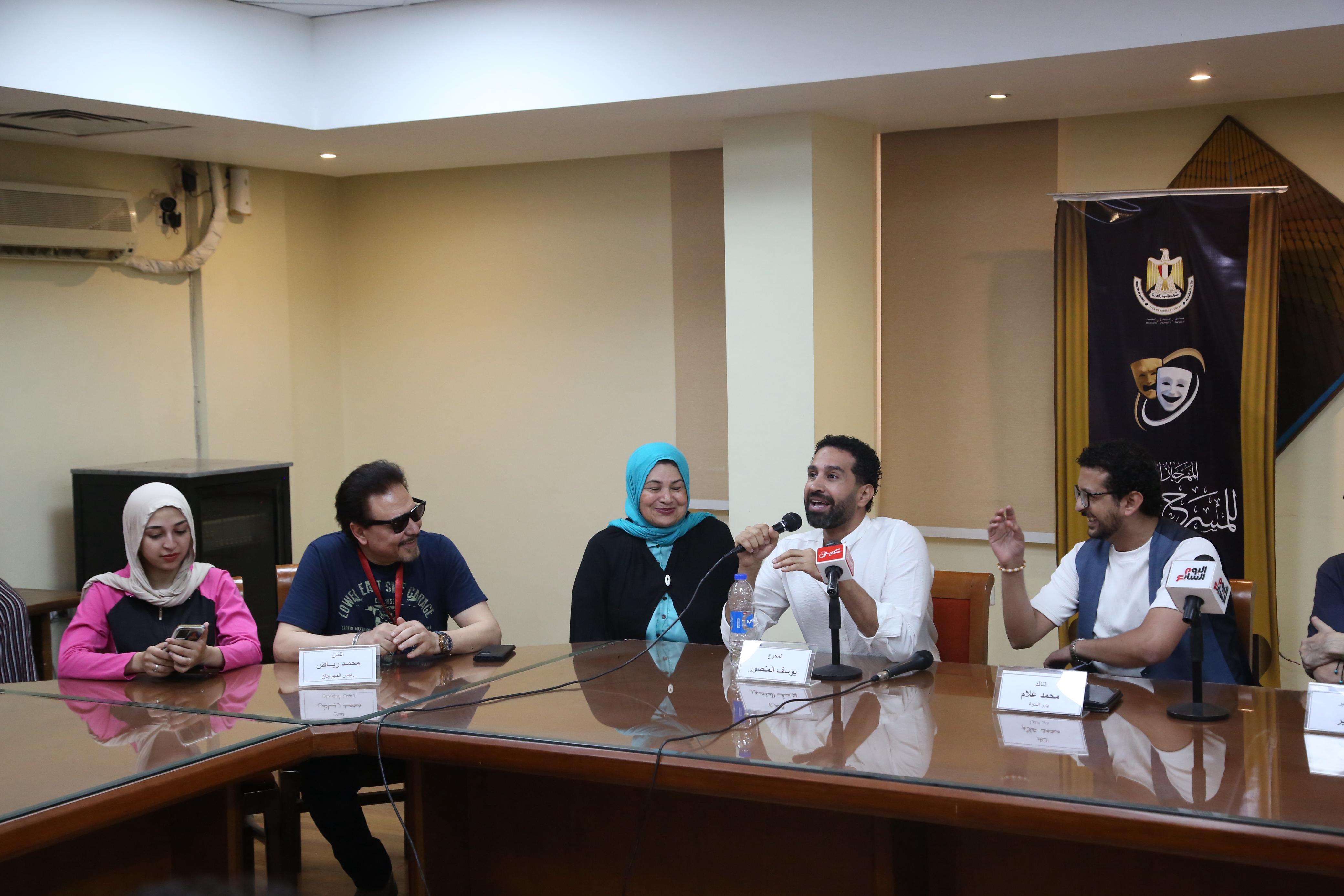 حوارًا ملهمًا في المهرجان القومي للمسرح المصري  (11)