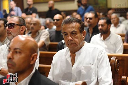 جنازة الفنان لطفي لبيب (8)