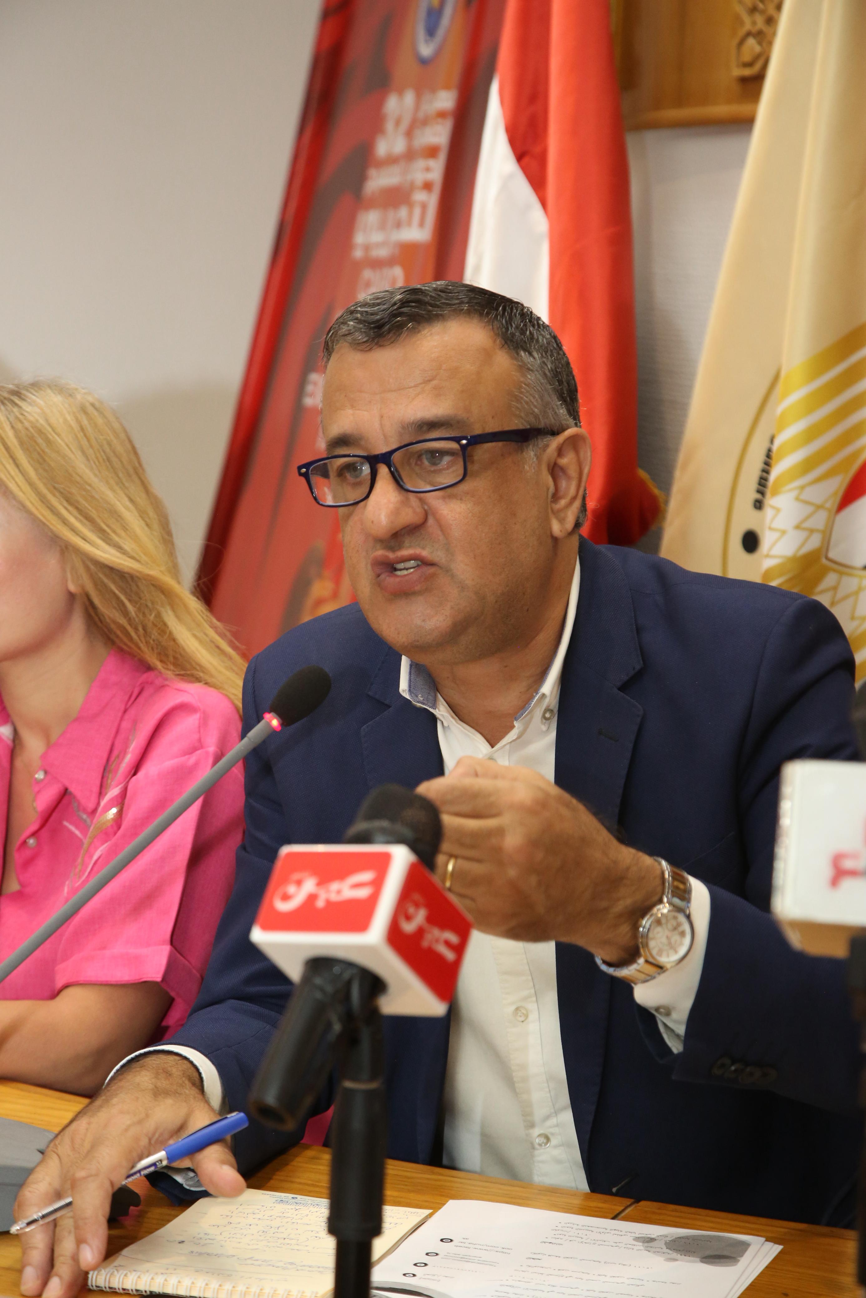 جانب من الندوة (7)
