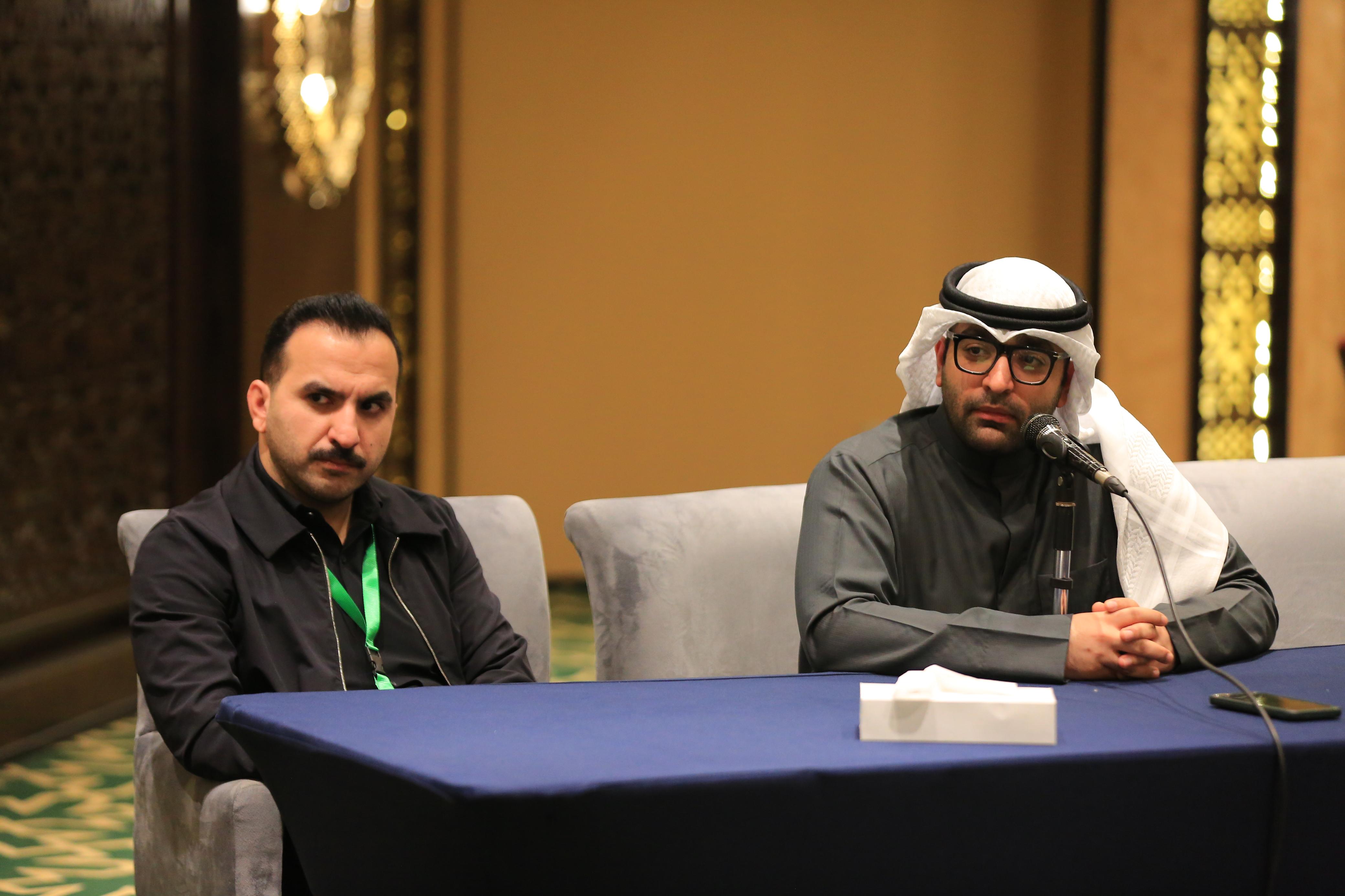 جانب من الندوة (3)