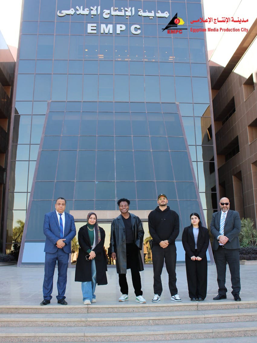 الممثل والمنتج الأمريكي Odain Watson (1)