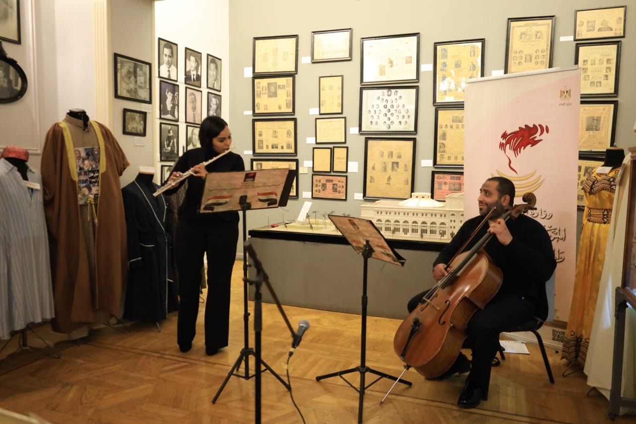  حفل موسيقى  (2)