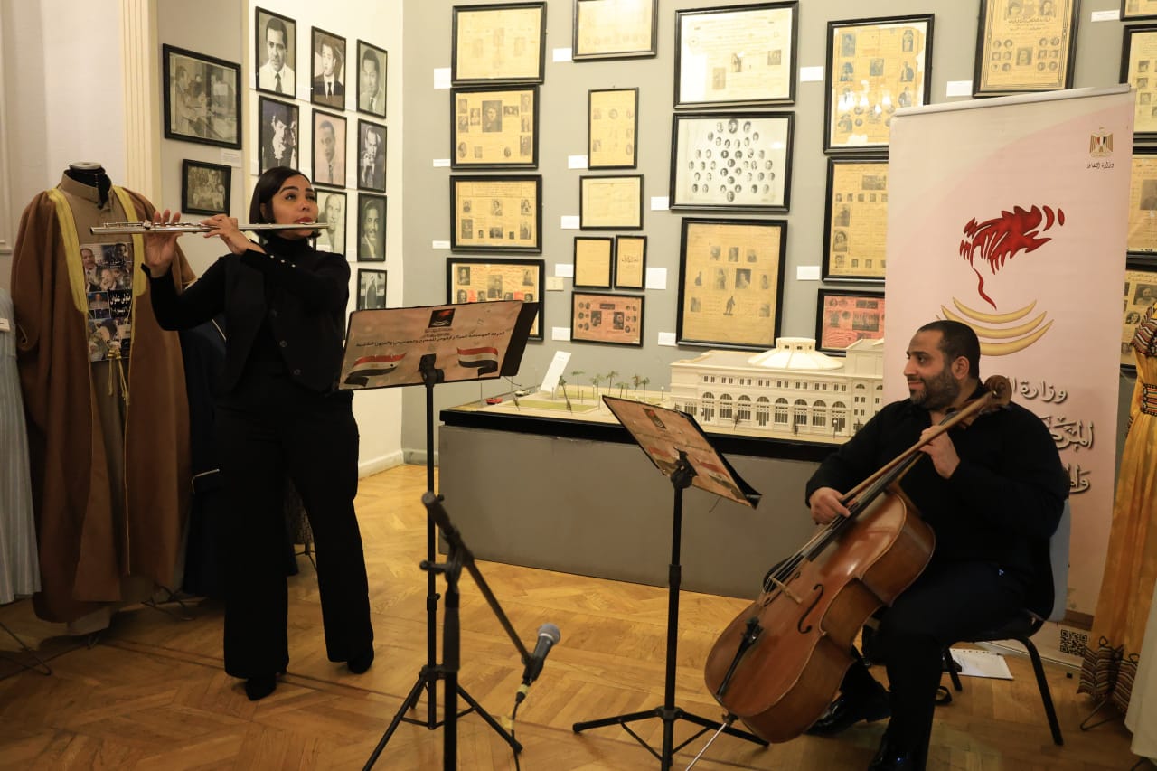  حفل موسيقى  (10)