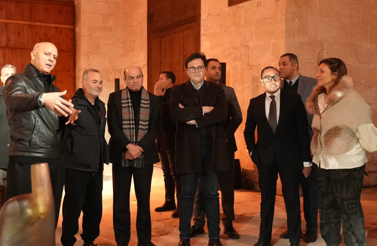 وزير الثقافة يفتتح معرض مسار (9)