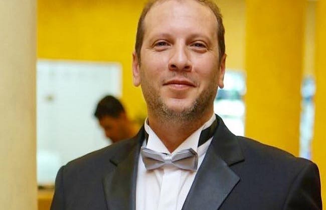 لجنة التحكيم (4)