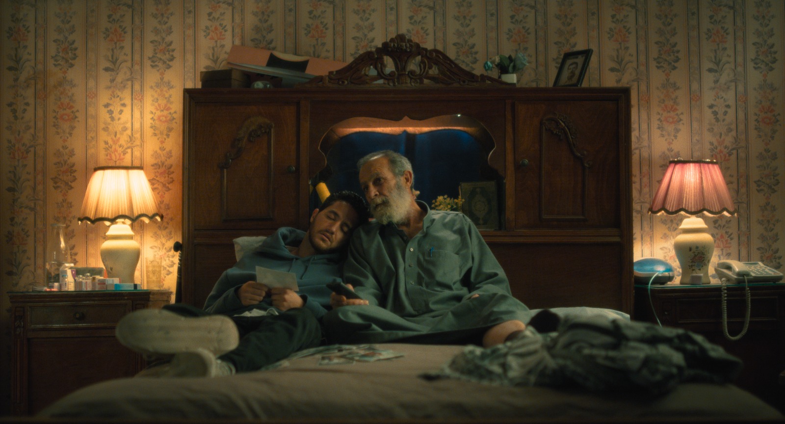 احمد مالك وكامل الباشا في فيلم كولونيا احمد مالك وكامل الباشا في فيلم كولونيا