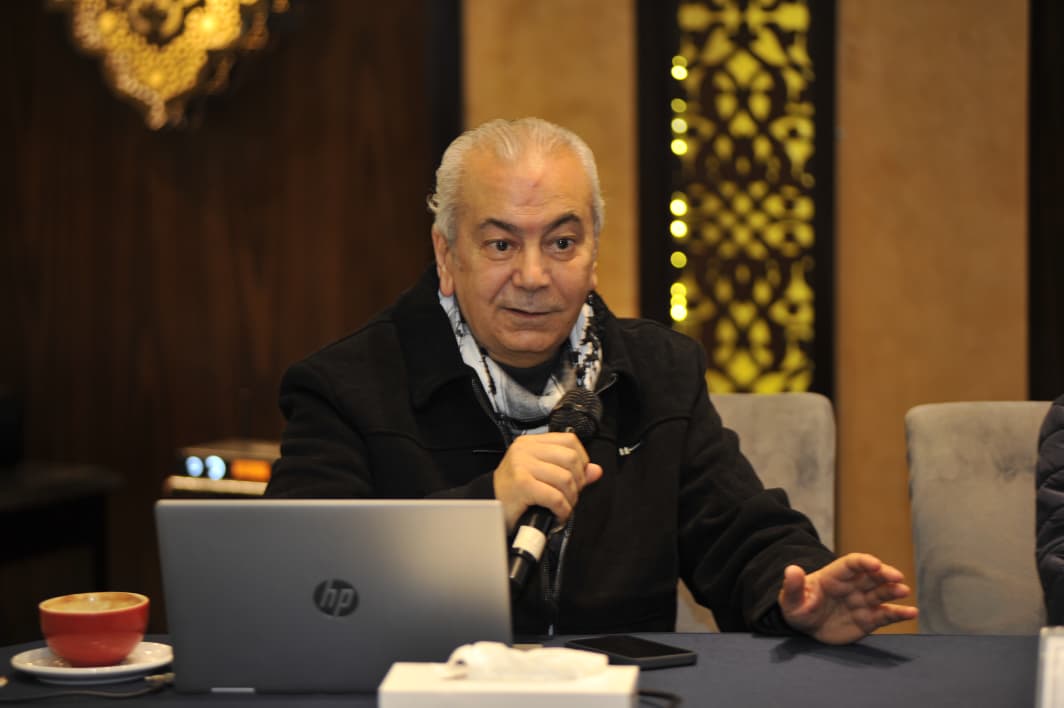 مؤتمر صحفى (5)