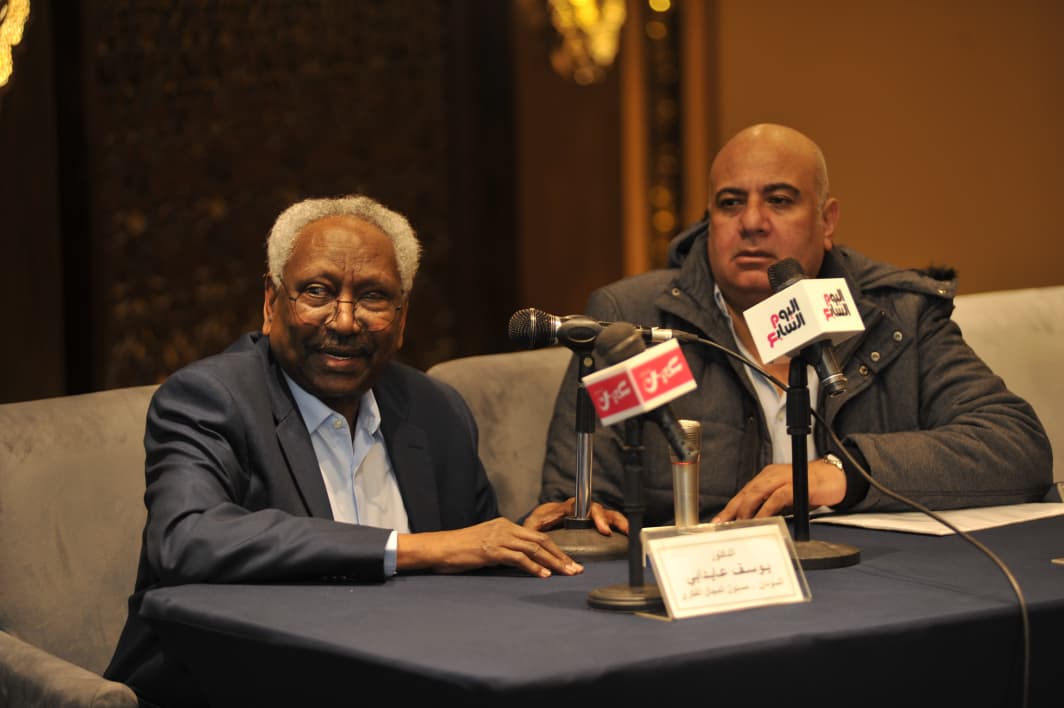 مؤتمر صحفى (3)