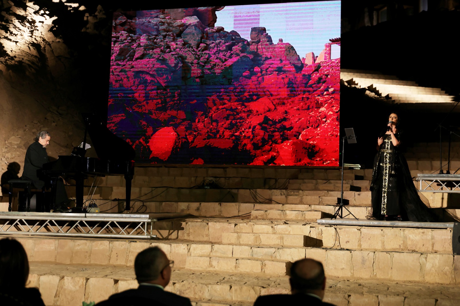 السوبرانو أميرة سليم (13)