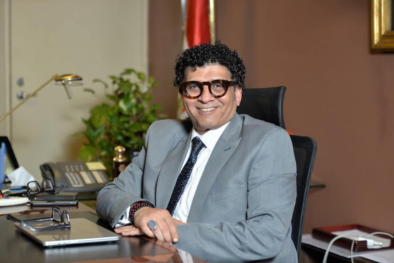 الدكتور علاء عبد السلام الدكتور علاء عبد السلام