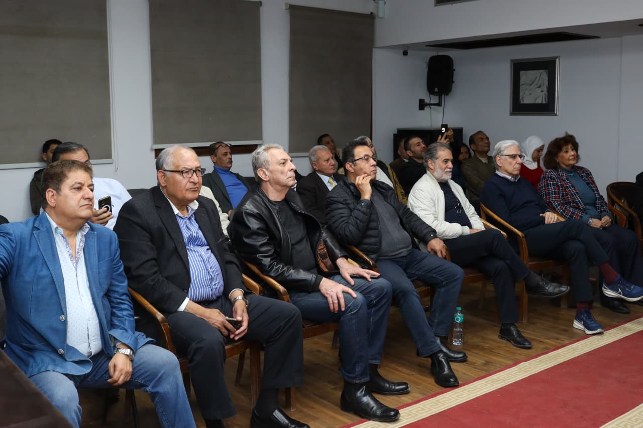 اللجنة العليا للمهرجان