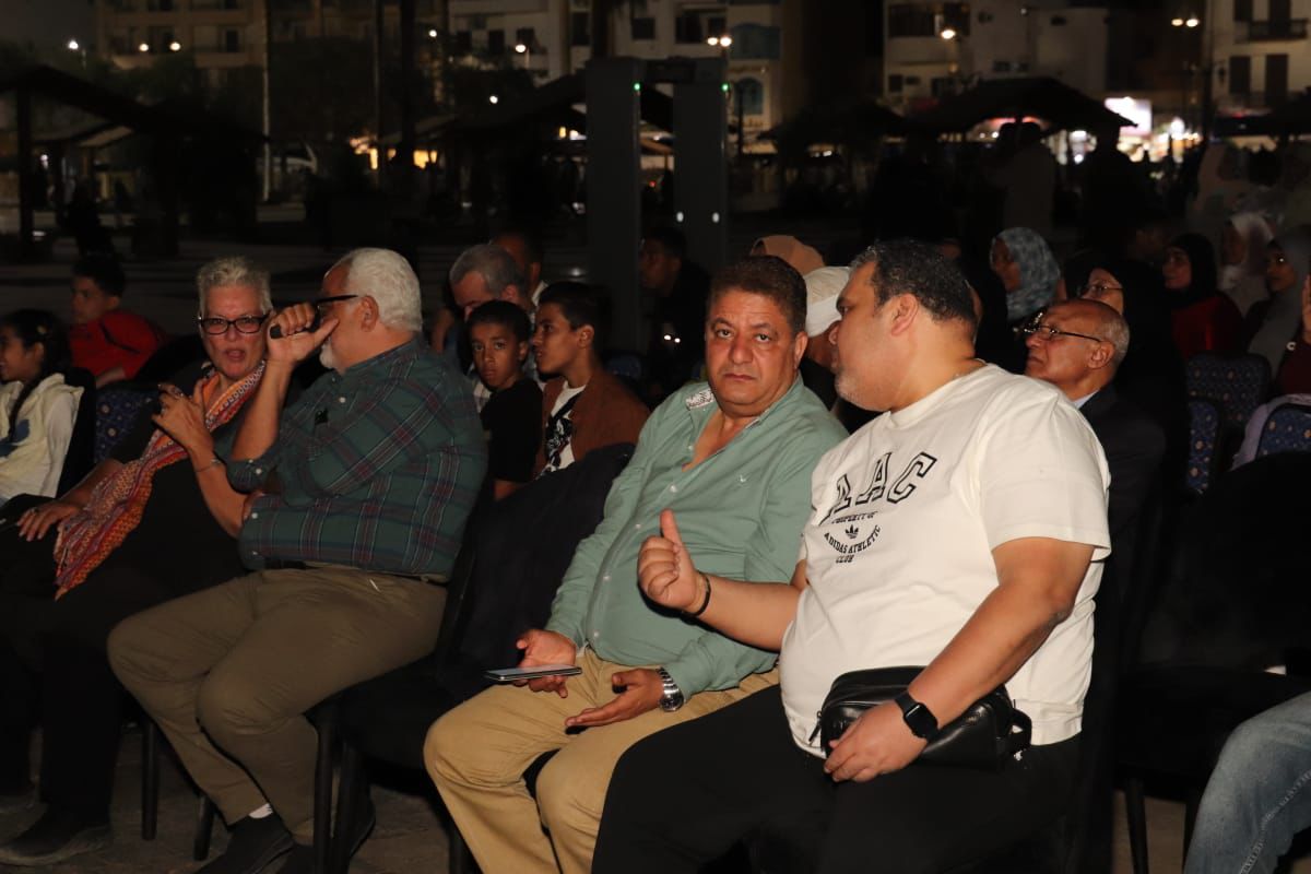 حضور جماهيرى (3)