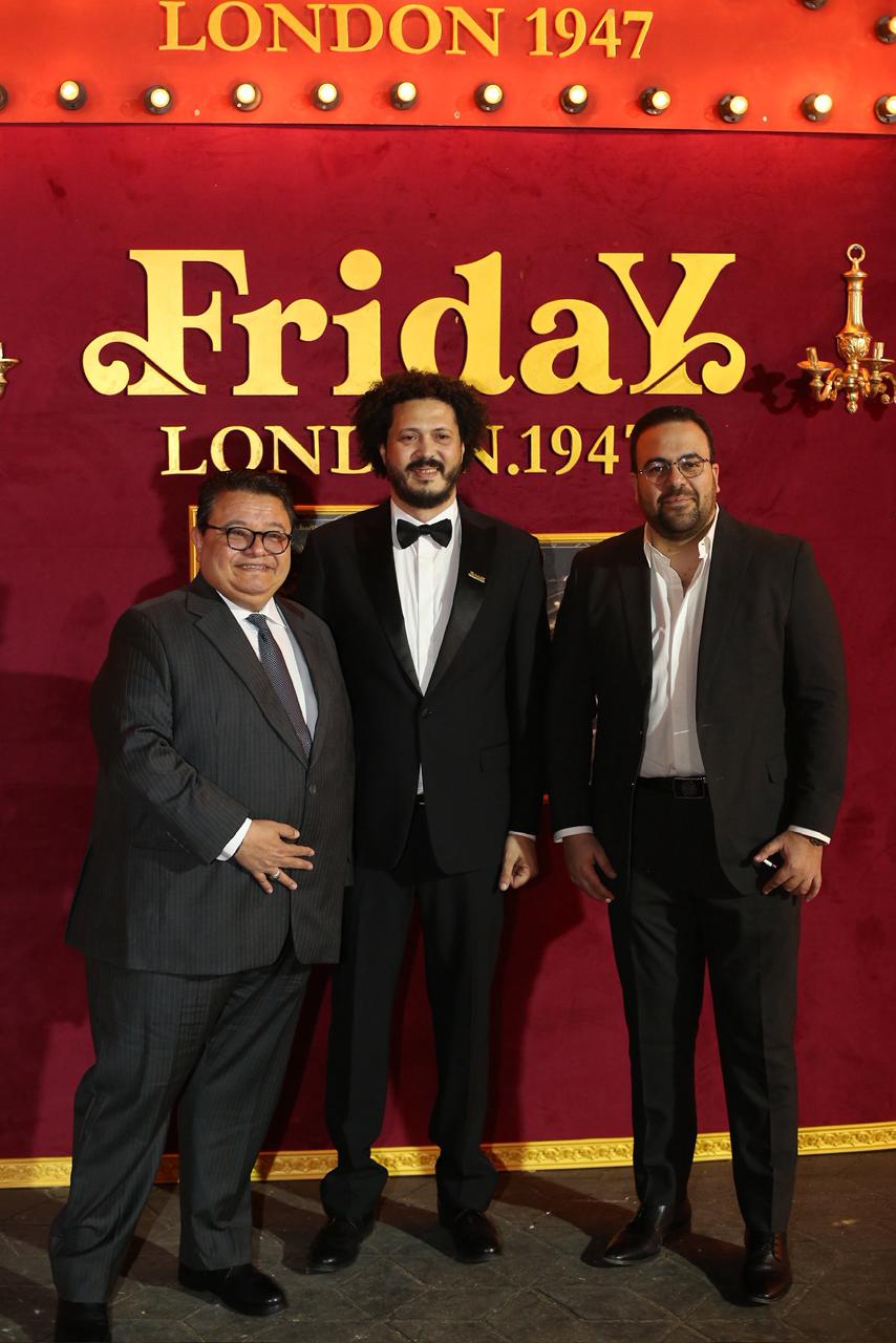 العرض الأول لمسرحية «FridaY (9)