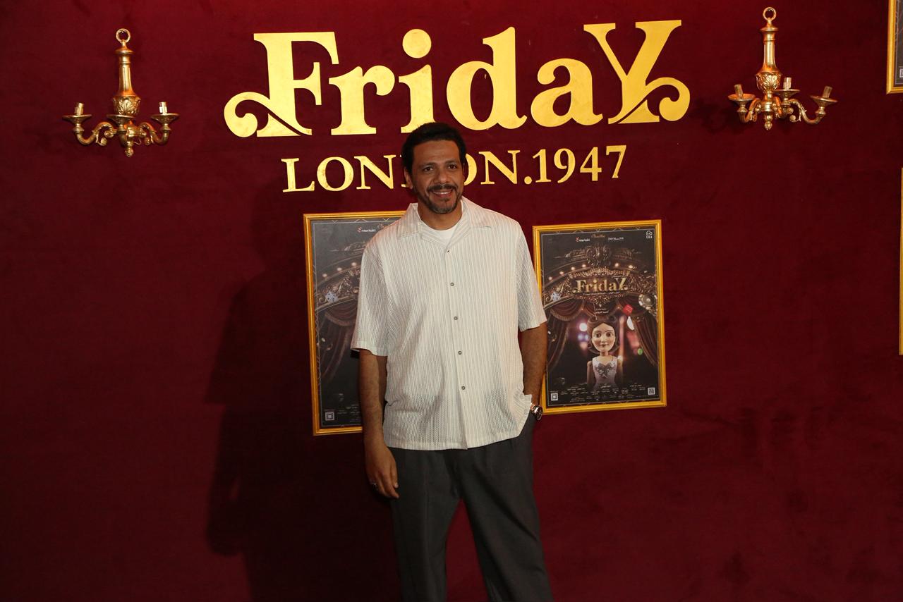 العرض الأول لمسرحية «FridaY (10)