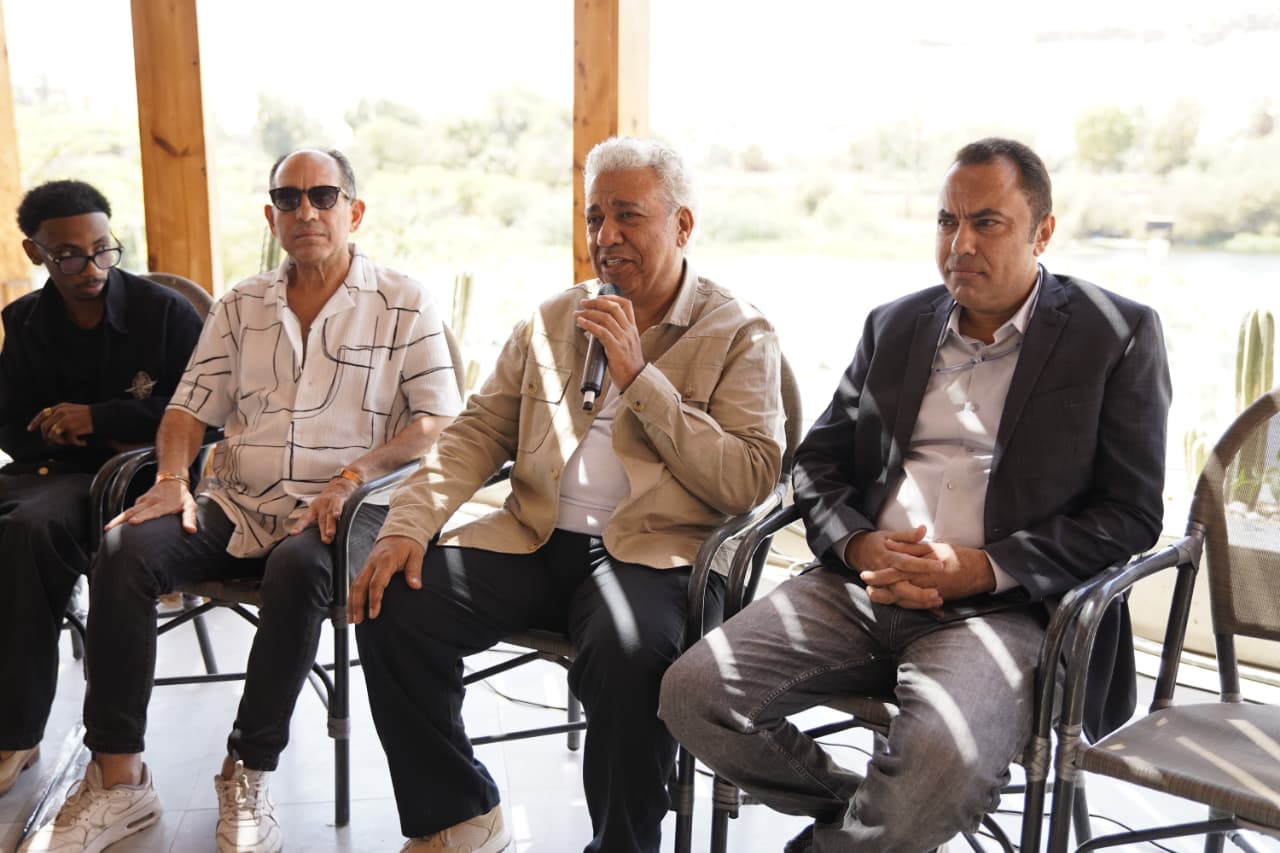 جانب من الندوة (5)