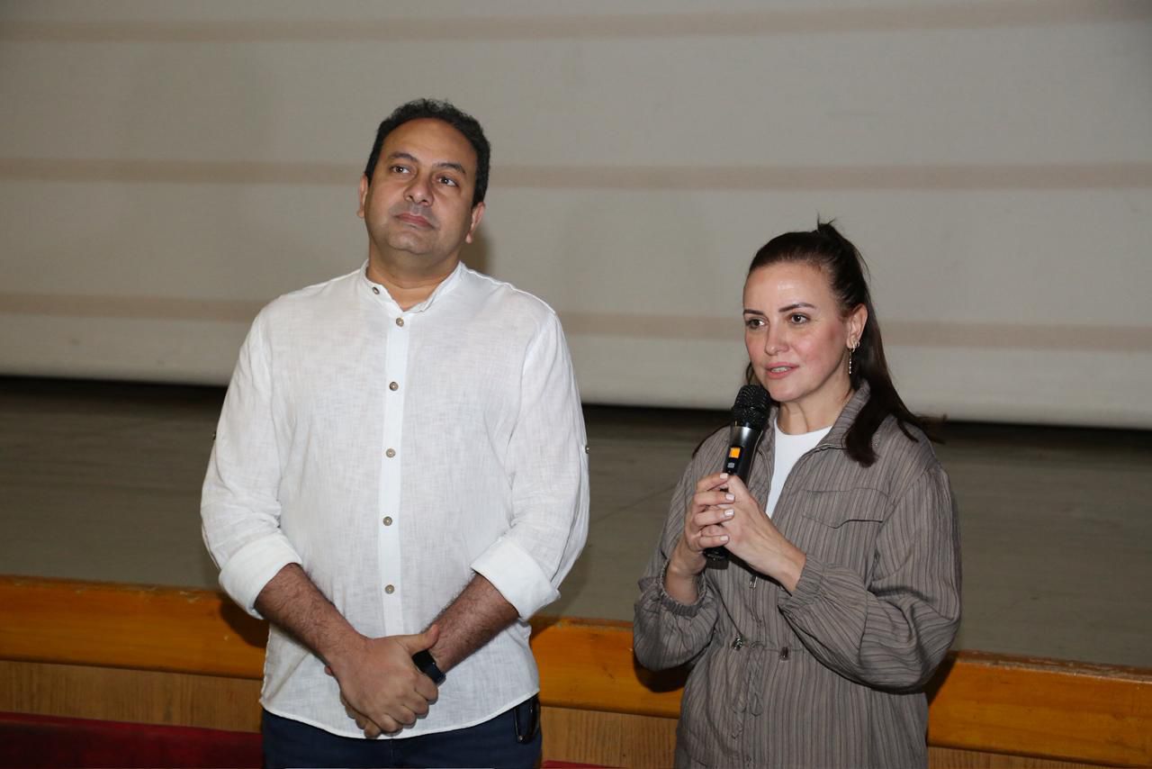 ريهام عبد الغفور (1)