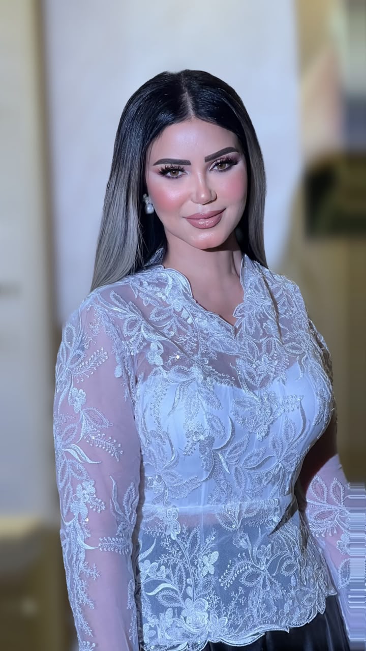 ايناس عز الدين