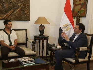 وزير الثقافة يكرم النجم العالمي مينا مسعود 