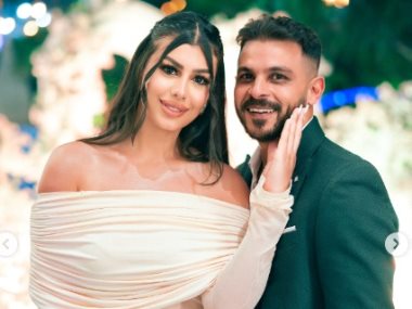 محمد رشاد يحتفل بخطوبته