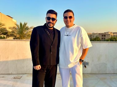 احمد كامل والشاعر مصطفى ناصر