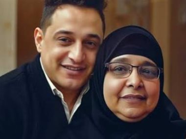 رضا البحراوي ينفي شائعة وفاة ووالدته