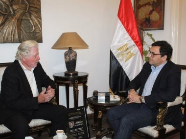 حسين فهمي ووزير الثقافة أحمد فؤاد هنو