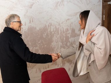 الأميرة لمياء بنت ماجد آل سعود  وبيل جيتس