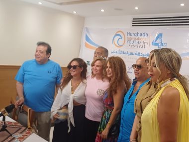 الهام شاهين ودنيا عبد العزيز وشيري عادل وبوسي شلبي