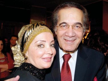 محمود ياسين و زوجته شهيرة