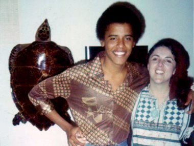 أوباما ووالدته