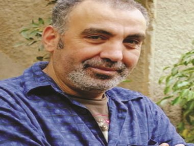  طارق عبدالعزيز