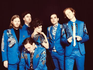  فريق Arcade Fire 