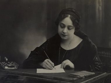 الرائدة هدي شعراوي 