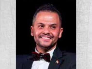 المخرج الفنان مازن الغرباوي 