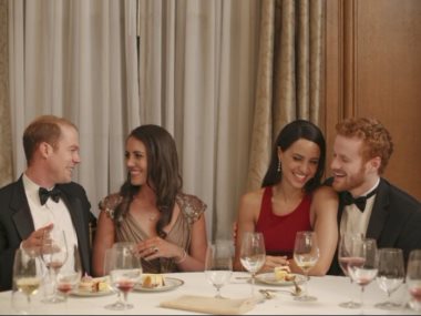 مشهد من فيلم Harry & Meghan: A Royal Romance