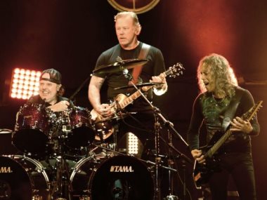 فريق Metallica 