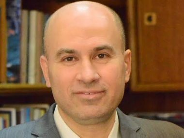 الكاتب الصحفى محمد إبراهيم الدسوقى