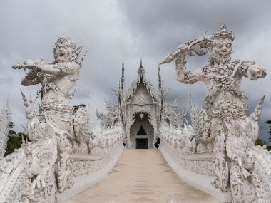 المعبد الأبيض فى تايلاند