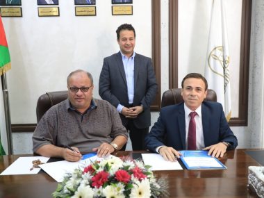  جانب من توقيع اتفاقية بين مهرجان جرش ونقابة الفنانين بالأردن