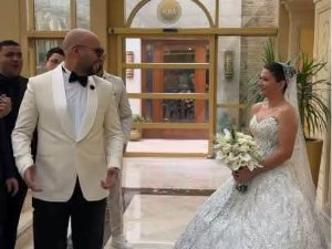 حاتم صلاح وعروسه