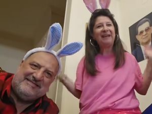 خالد الصاوى واسرته